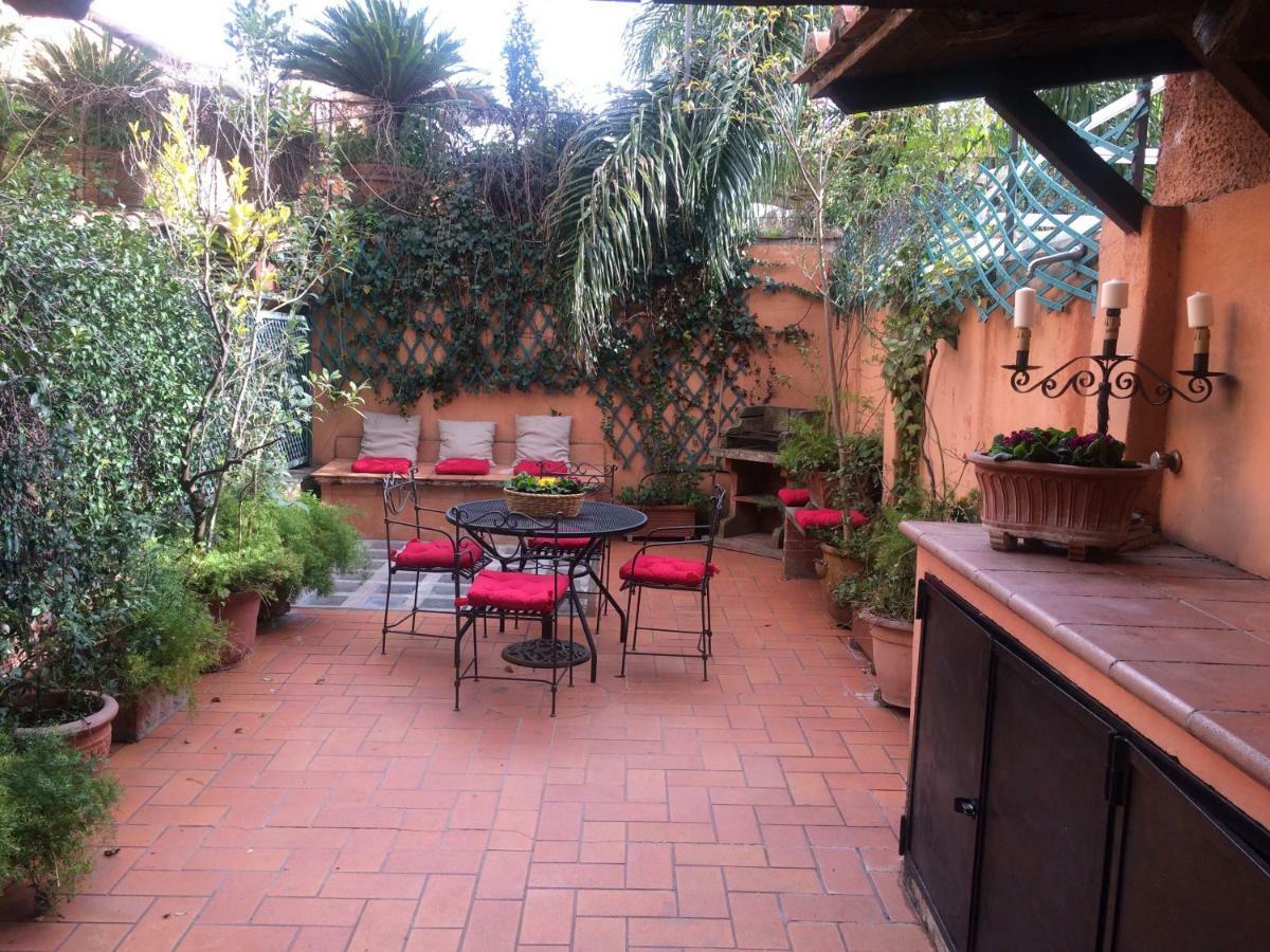 Vakantiehuis Cedro Terrace&jacuzzi - Loft In Trastevere Rome